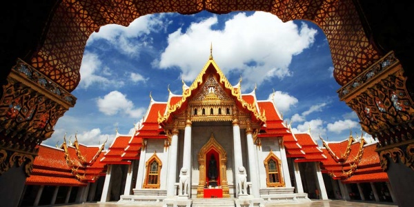 Du-Lịch-Hành-Hương-Thái-Lan-chùa-Wat-Benchamabophit-Dusitvanaram